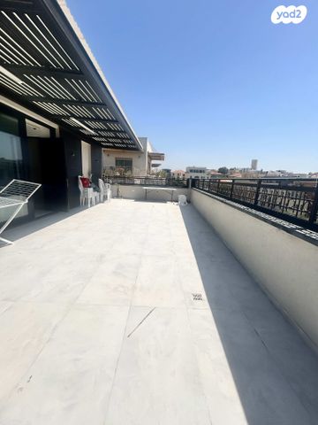 גג/ פנטהאוז, העוגן, עג'מי, גבעת העליה, תל אביב יפו