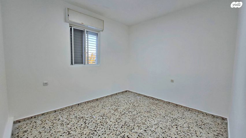 דירה, אשכולות, הגליל, כרמיאל