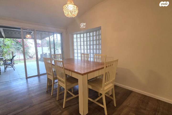 בית פרטי/ קוטג', סביון