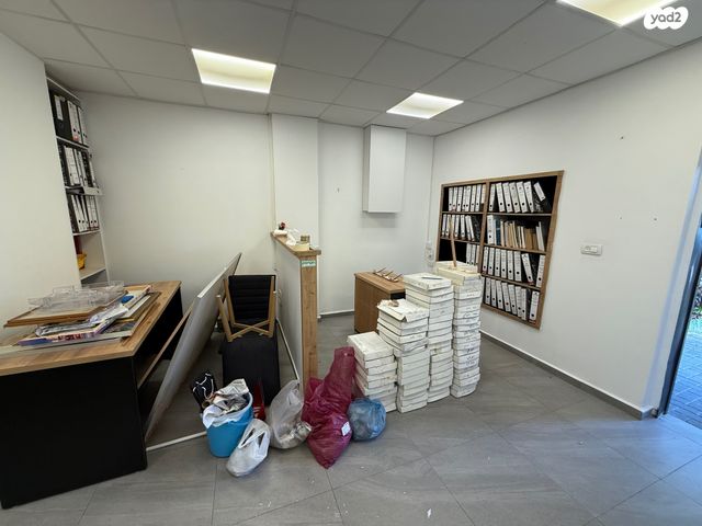 משרדים, רחבת הסיירים, יד אליהו, תל אביב יפו