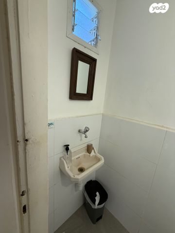 משרדים, רחבת הסיירים, יד אליהו, תל אביב יפו