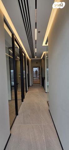 משרדים, פתח תקווה