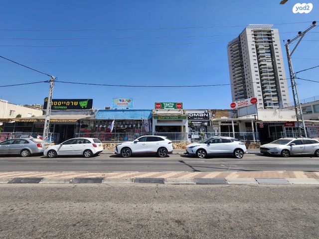 חנויות/ שטח מסחרי, הרצל, טירת כרמל