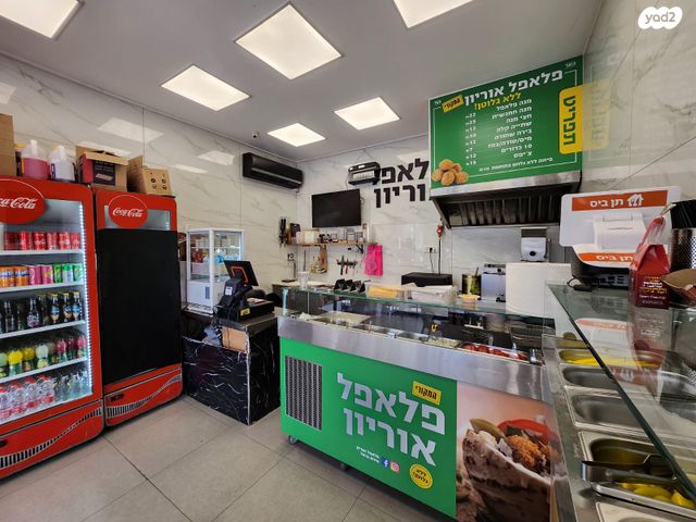 חנויות/ שטח מסחרי, הרצל, טירת כרמל