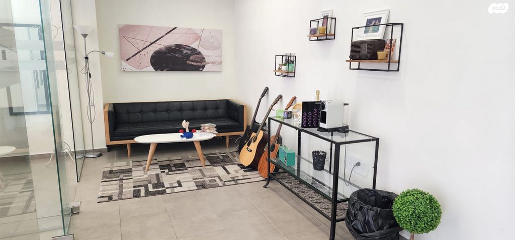 משרדים, בני ברק