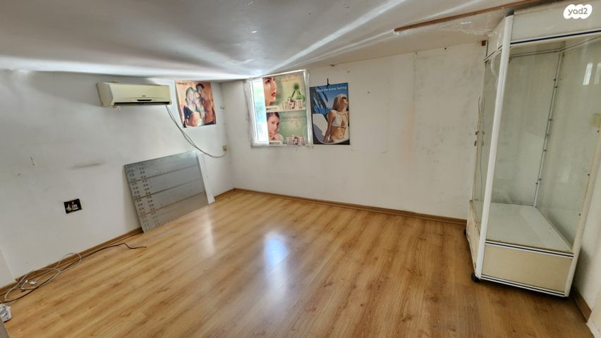 חנויות/ שטח מסחרי, בלפור, לב העיר, בת ים