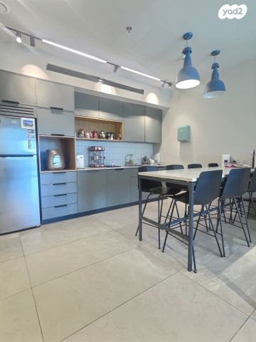 משרדים, אזור תעשייה קרית אתגרים, רעננה