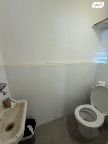 משרדים, רחבת הסיירים, יד אליהו, תל אביב יפו