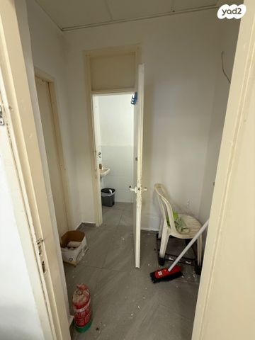 משרדים, רחבת הסיירים, יד אליהו, תל אביב יפו