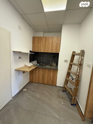 משרדים, רחבת הסיירים, יד אליהו, תל אביב יפו