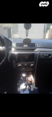 מודעת רכב מאזדה 3