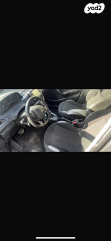 מודעת רכב פיג'ו 208