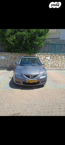 מאזדה 3