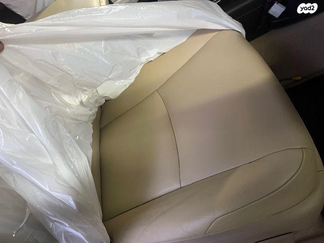 טויוטה לנד קרוזר