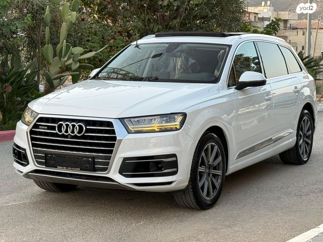אאודי Q7