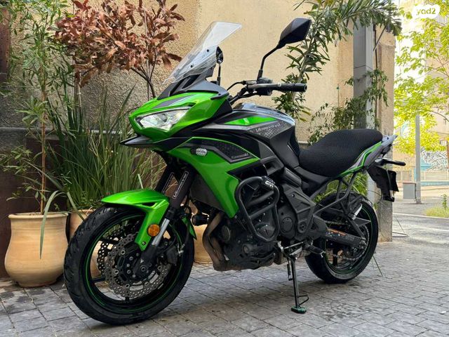 קאוואסאקי Versys 650