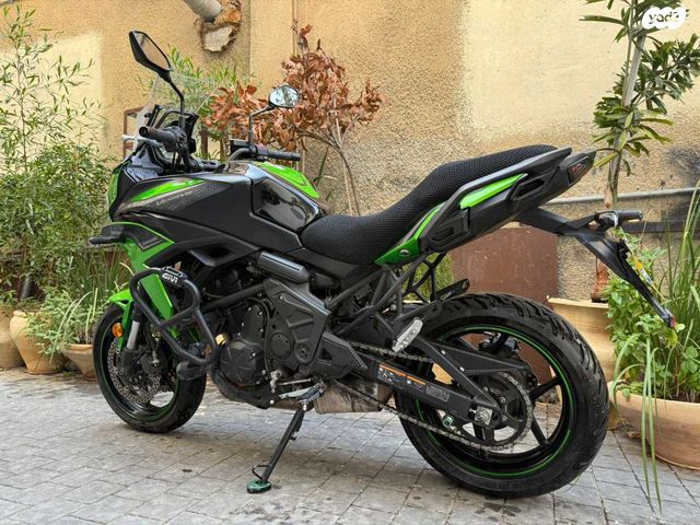 קאוואסאקי Versys 650