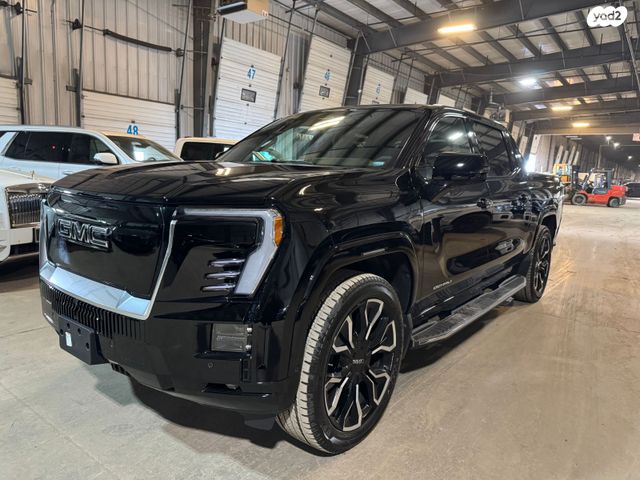 ג'י.אם.סי סיירה EV