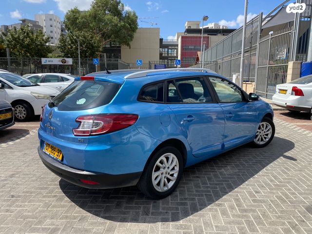 רנו מגאן