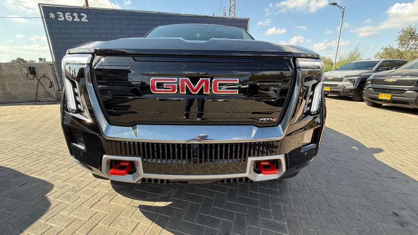 ג'י.אם.סי סיירה EV