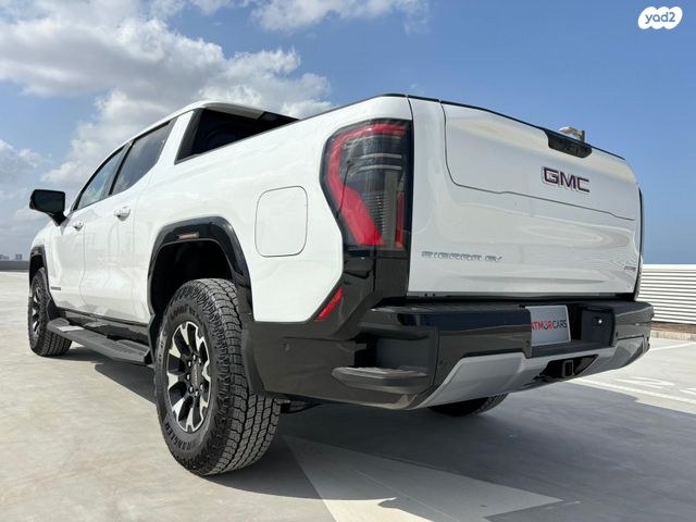 ג'י.אם.סי סיירה EV