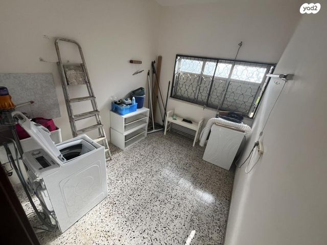 דו משפחתי, המעפילים 42, מעוז, כפר סבא