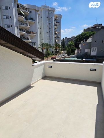 בית פרטי/ קוטג', משעול היהלום 8, בן גוריון, חולון