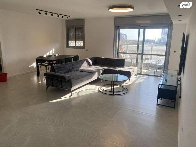 דירה, אליהו הנביא 4, פסגות אפק, ראש העין