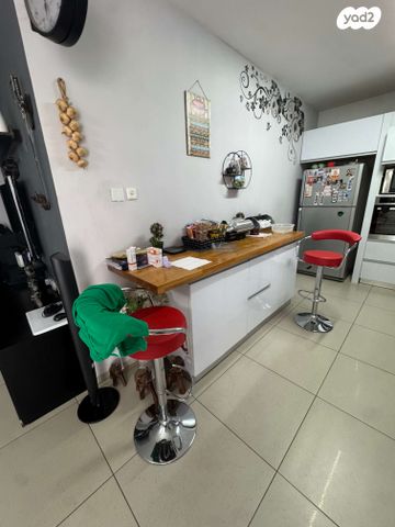 דירה, שדרות רובע יזרעאל 26, רובע יזרעאל סביוני העמק, עפולה