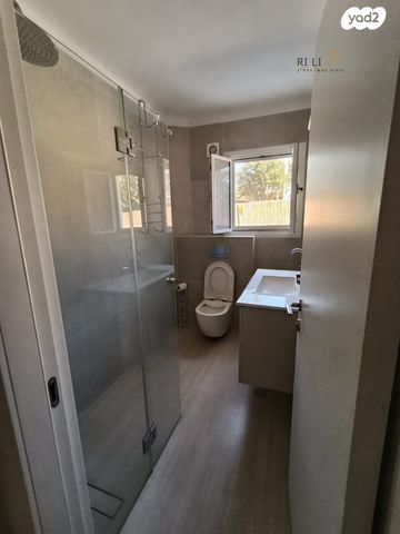 בית פרטי/ קוטג', בני עטרות