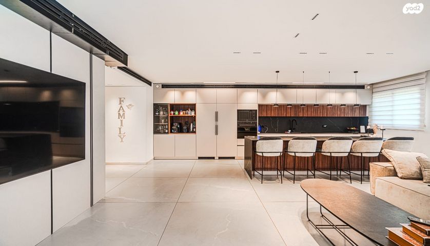 גג/ פנטהאוז, דרך ארץ 38, עיר היין, אשקלון