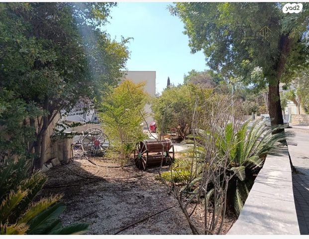 בית פרטי/ קוטג', בני עטרות