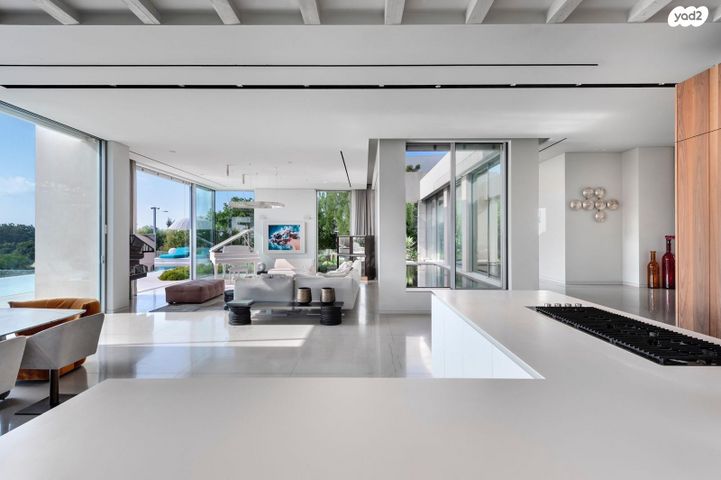 בית פרטי/ קוטג', הרקיע, הגולף, קיסריה