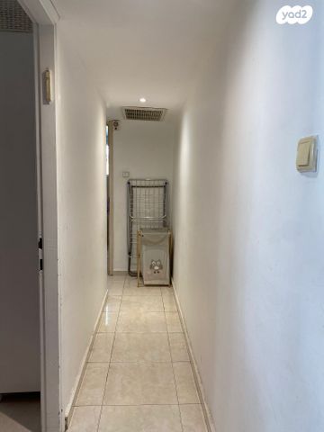 דירה, שדרות בר אילן, דרום מערב ותיק, בת ים