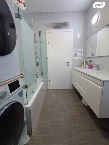 דירה, וייצמן, עיר, מרכז העיר, נהריה