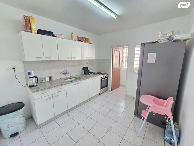 דירה, דב יוסף 8, שכונה י"א, באר שבע