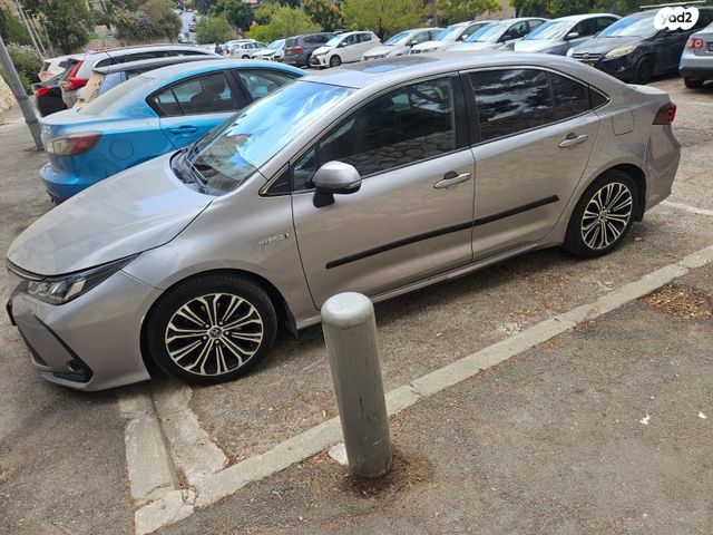 מודעת רכב טויוטה קורולה