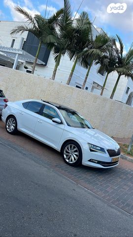 סקודה סופרב