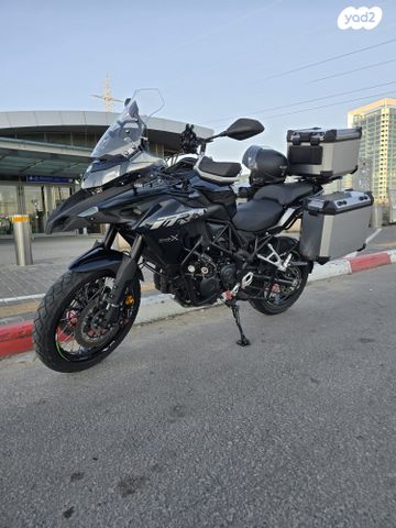 מודעת רכב בנלי TRK502X