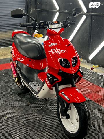 מודעת רכב פיג'ו טרקר Off Road 50