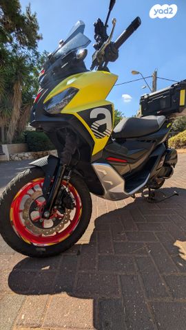 אפריליה SR GT 125