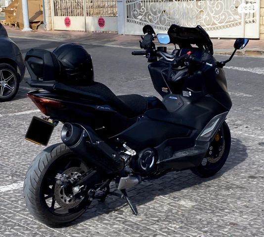 ימאהה Tmax 560