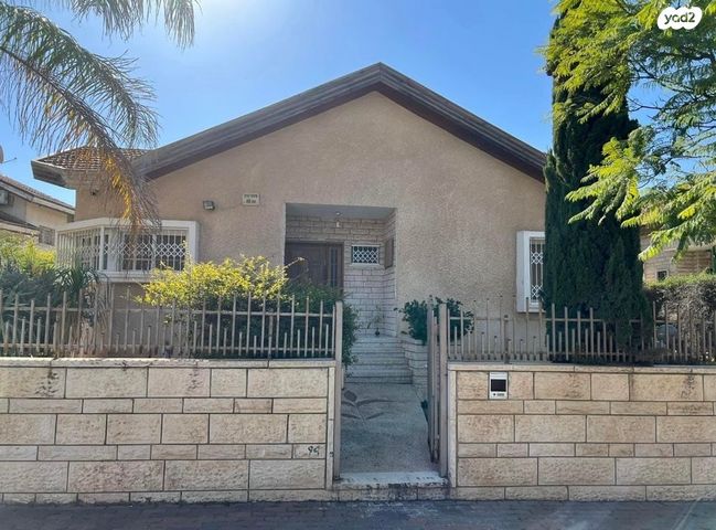 בית פרטי/ קוטג', עכו 68, נאות לון, באר שבע