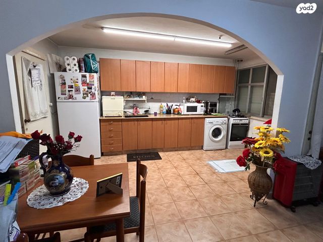 דירה, תורה ועבודה 17, רמת אליהו, ראשון לציון