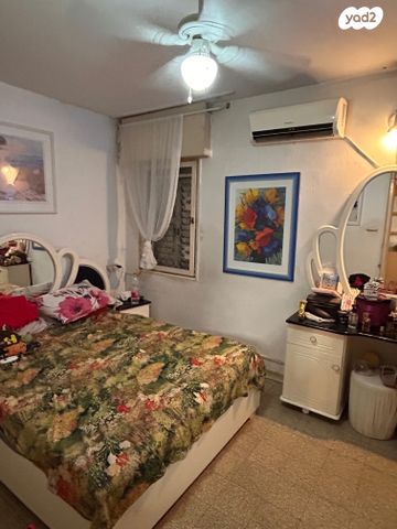 דירה, תורה ועבודה 17, רמת אליהו, ראשון לציון