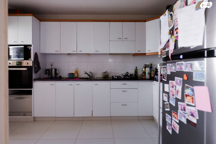 דירה, האשל, דובדבן הכפר, כפר סבא