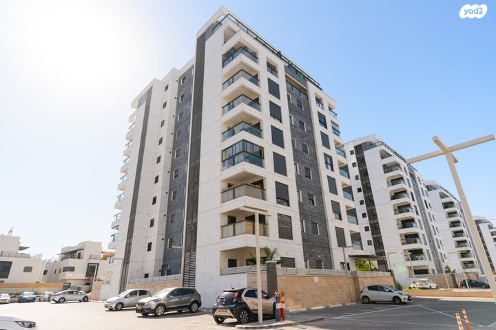 דירה, אור ים, אור עקיבא