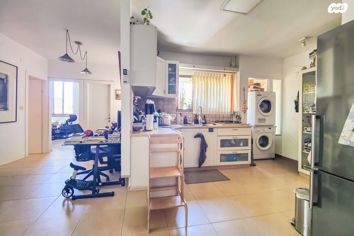 דירה, גר צדק 7, מכללת תל אביב יפו, דקר, תל אביב יפו