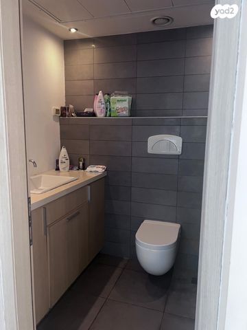 דירה, ניסים אלוני 17, צמרות איילון, פארק צמרת, תל אביב יפו