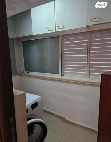 דירה, הרב יעקב רקח 8, נאות גנים, נתניה